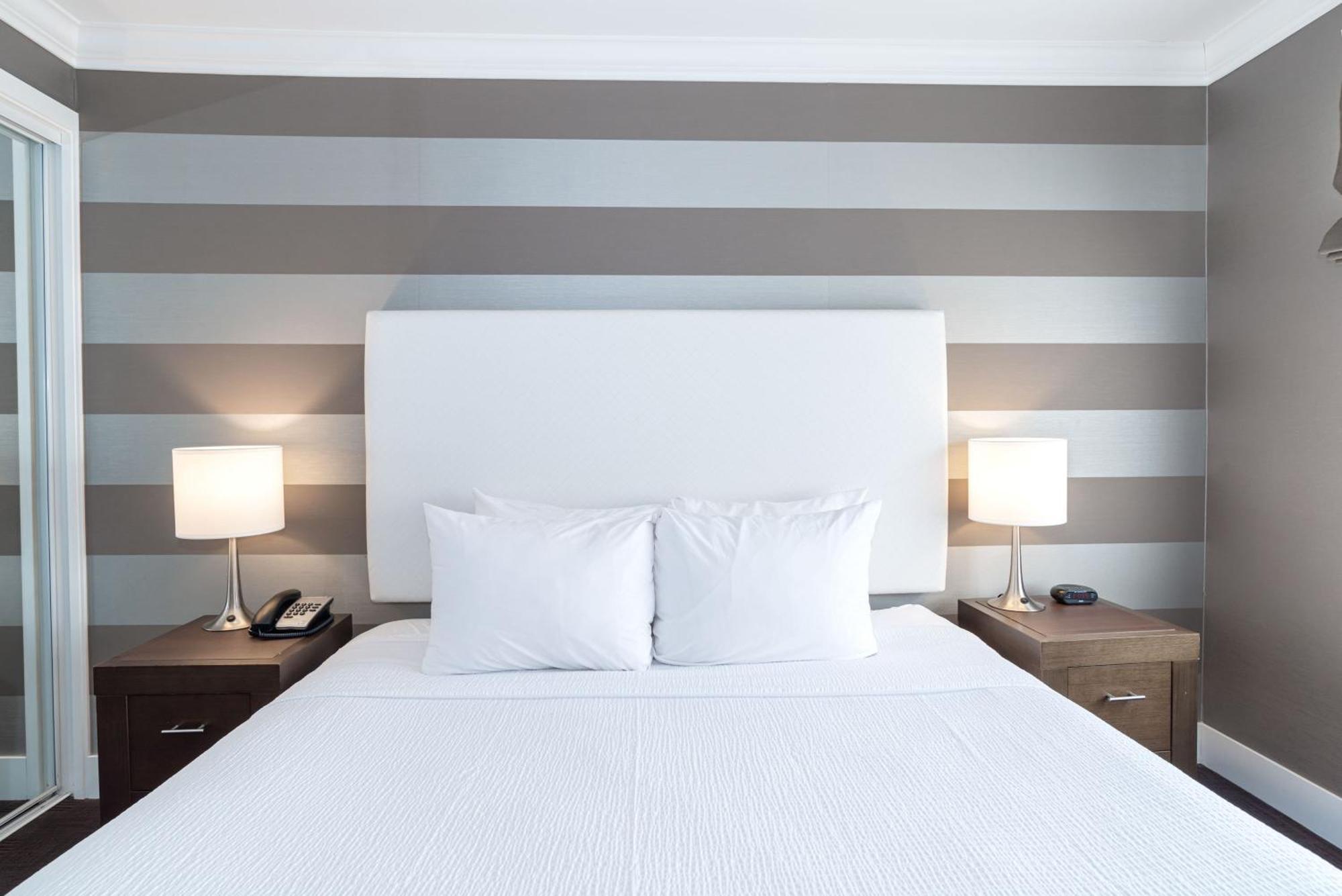 Sandman Hotel Edmonton West Kültér fotó