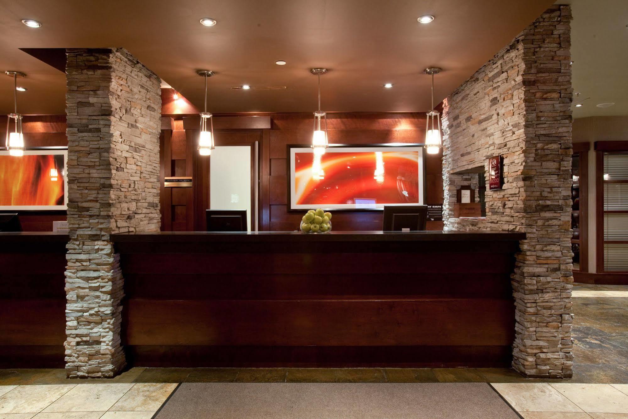 Sandman Hotel Edmonton West Kültér fotó